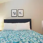 Veluxe Home Retreat Private Cul De Sac