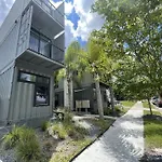 Hip Container Apt - 5 Min Walk To Tiaa Bank