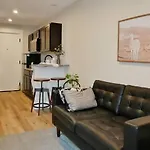 Hip Container Apt - 5 Min Walk To Tiaa Bank