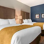 Comfort Inn & Suites Jacksonville - Orange Park Near Naval Air Station