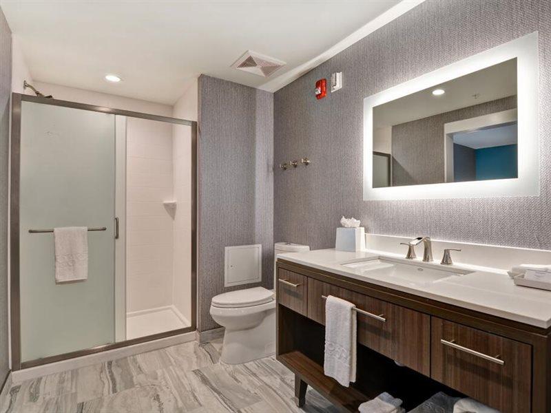 Hotel Home2 By Hilton South St Johns Town Ctr 3*