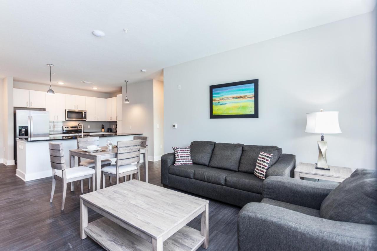 Gia Modern 2 Bedroom At The Exchange