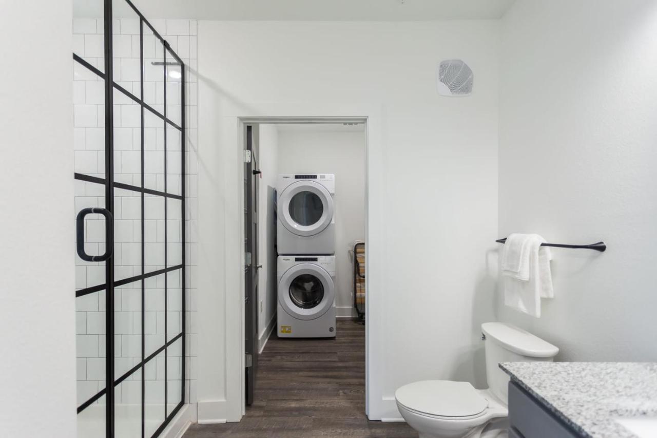 Gia - Modern 1 Bedroom * Jacksonville