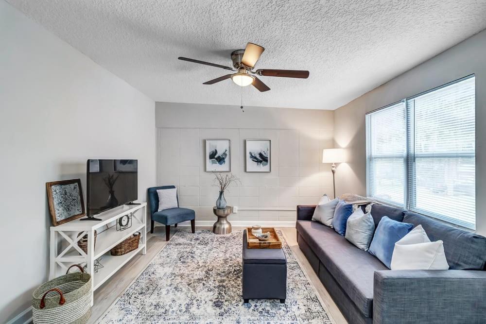 Cozy On Shaded Street! Apartment Jacksonville