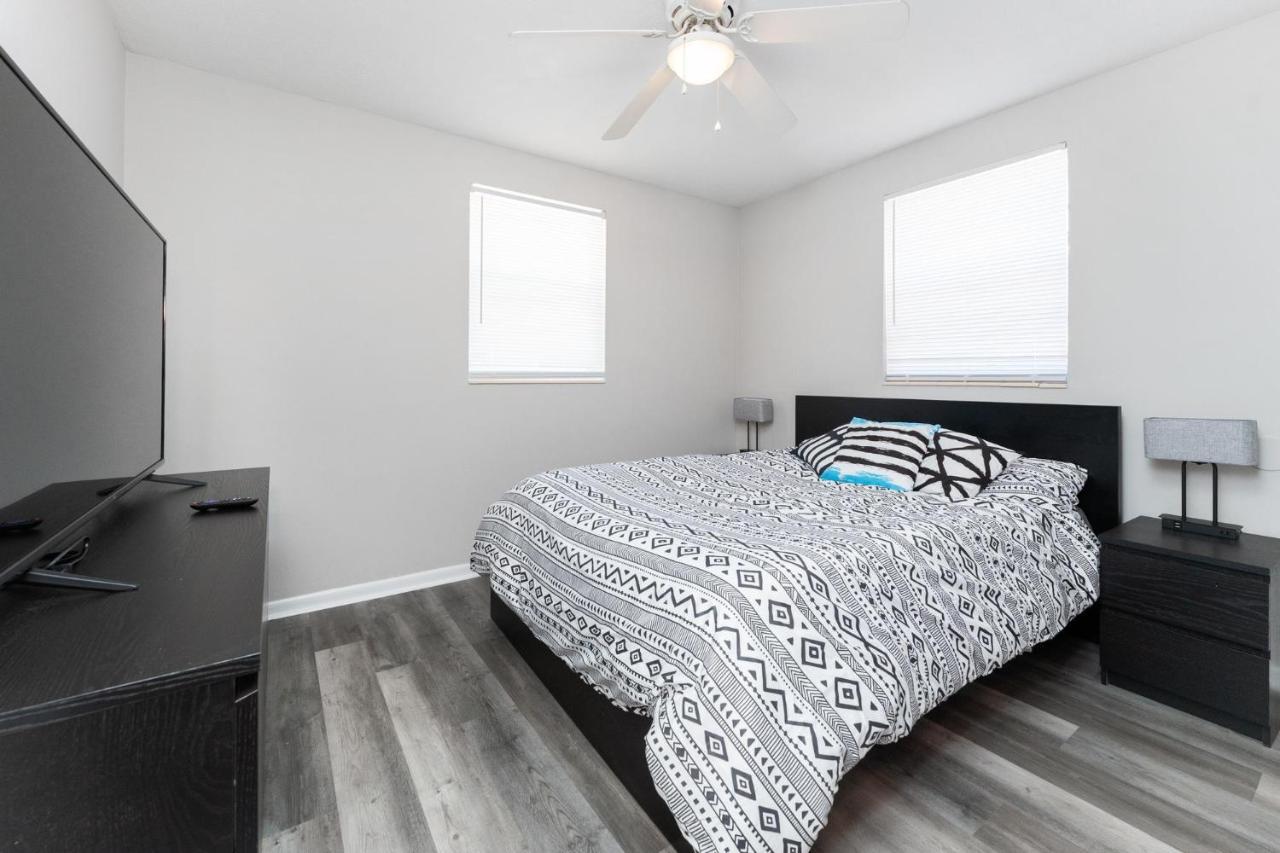 Adorable 2bed1bath Unit Sleeps 4 Close To Town Center Downtown Mayo Clinic Holiday home Jacksonville