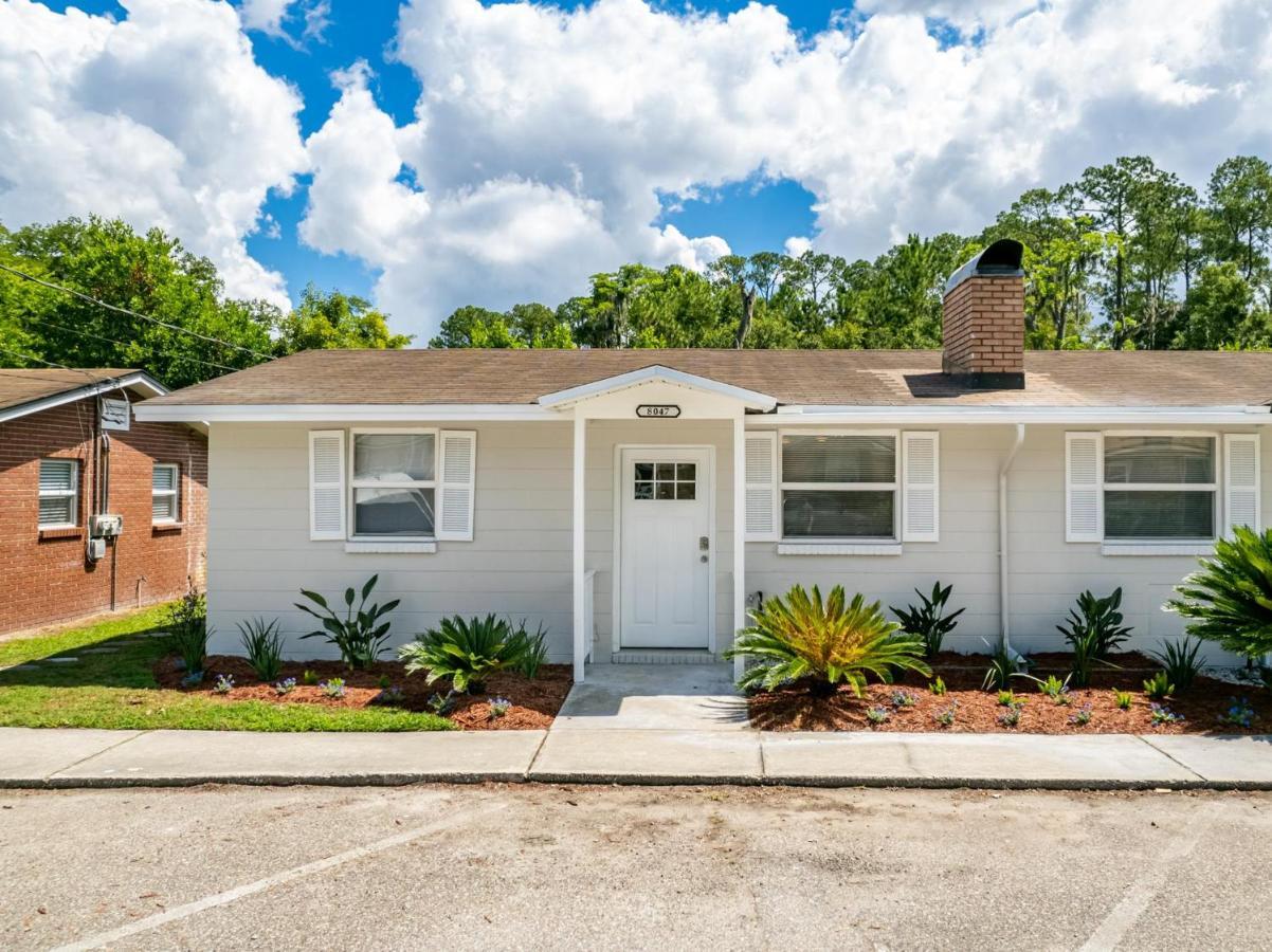 Adorable 2bed1bath Unit Sleeps 4 Close To Town Center Downtown Mayo Clinic Holiday home *