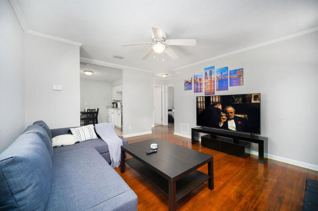 King Bedroom 2bed1bath Sleeps 5 Close To Town Center Downtown Mayo Clinic *