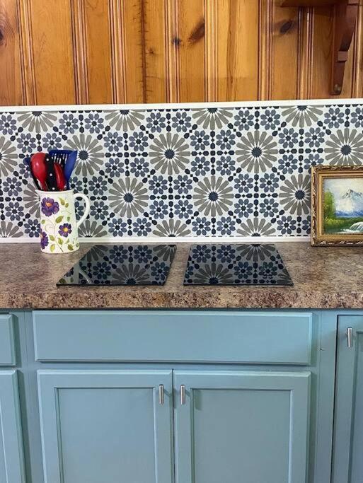 Cozy Home, King Bed, 3 Bedrooms,close To Downtown Beaches Towncenter