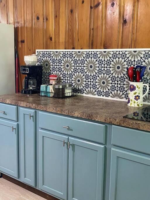 Cozy Home, King Bed, 3 Bedrooms,close To Downtown Beaches Towncenter Jacksonville