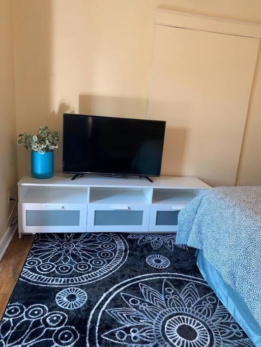 Cozy Home, King Bed, 3 Bedrooms,close To Downtown Beaches Towncenter Holiday home Jacksonville