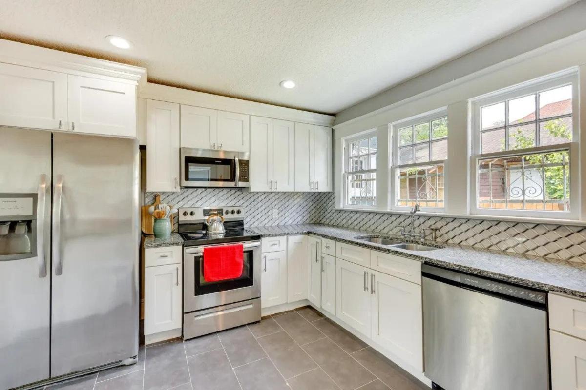 Pet Friendly In Historic Springfield Near Tiaa Villa