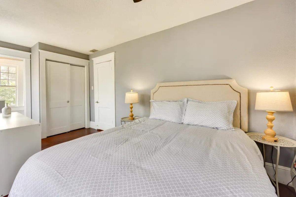 Pet Friendly In Historic Springfield Near Tiaa Villa