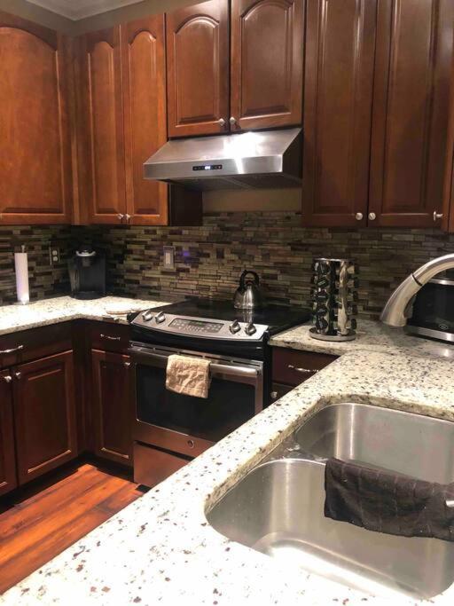 Townhome Baptist South St Johnstowncenter * Jacksonville
