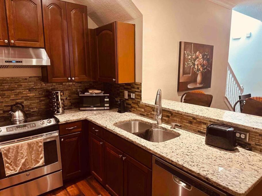 Townhome Baptist South St Johnstowncenter Jacksonville