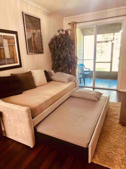 Townhome Baptist South St Johnstowncenter Holiday home Jacksonville