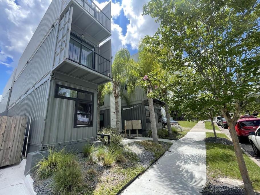 Apartment Hip Container - 5 Min Walk To Tiaa Bank