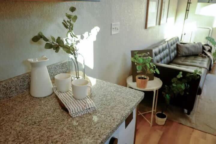 Apartment Hip Container - 5 Min Walk To Tiaa Bank *