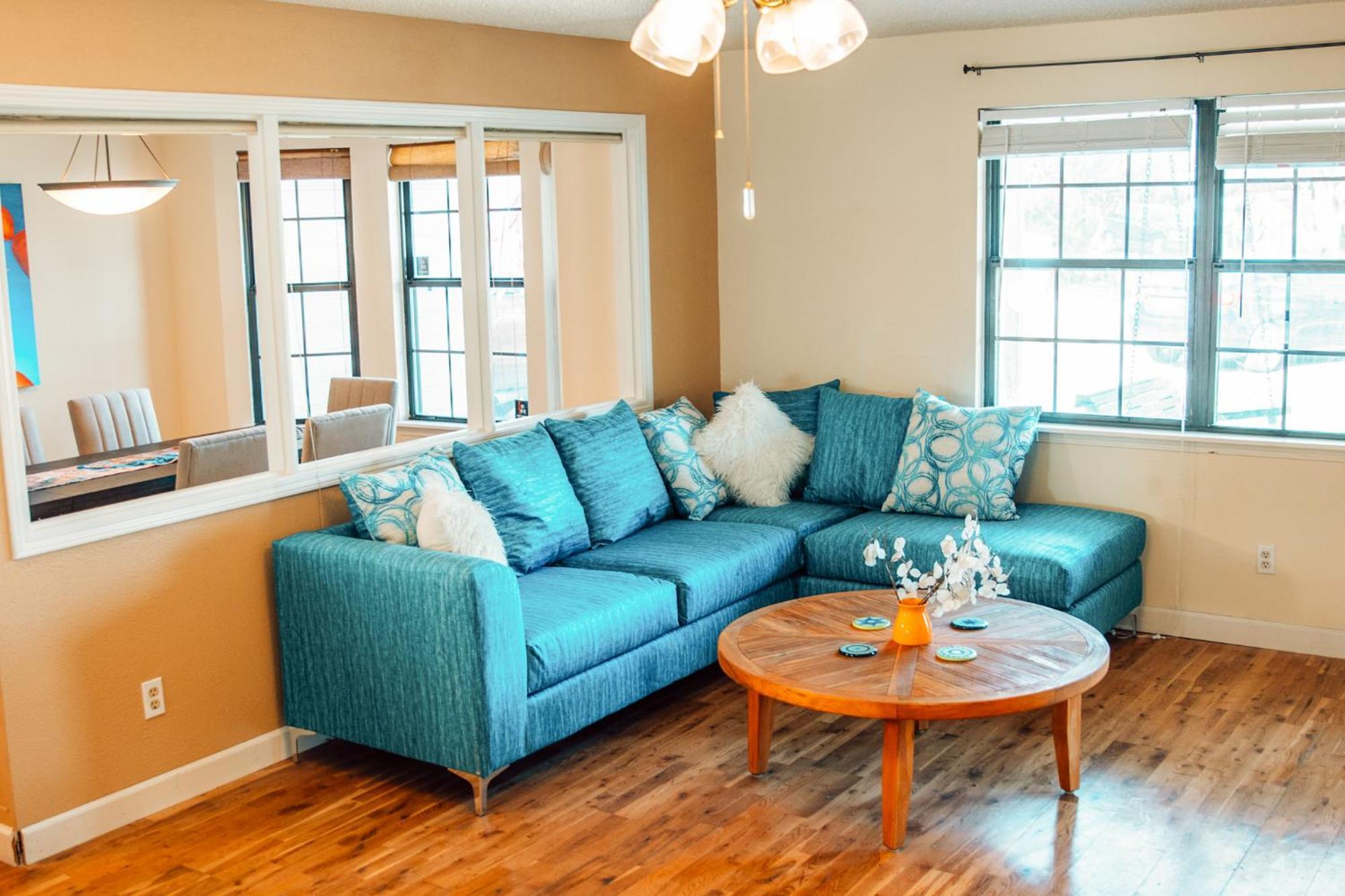 Sun & Fun 3br Beach With Pool & Tiki Bar *