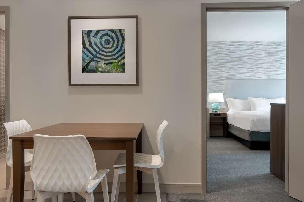 Hotel Home2 By Hilton Downtown *
