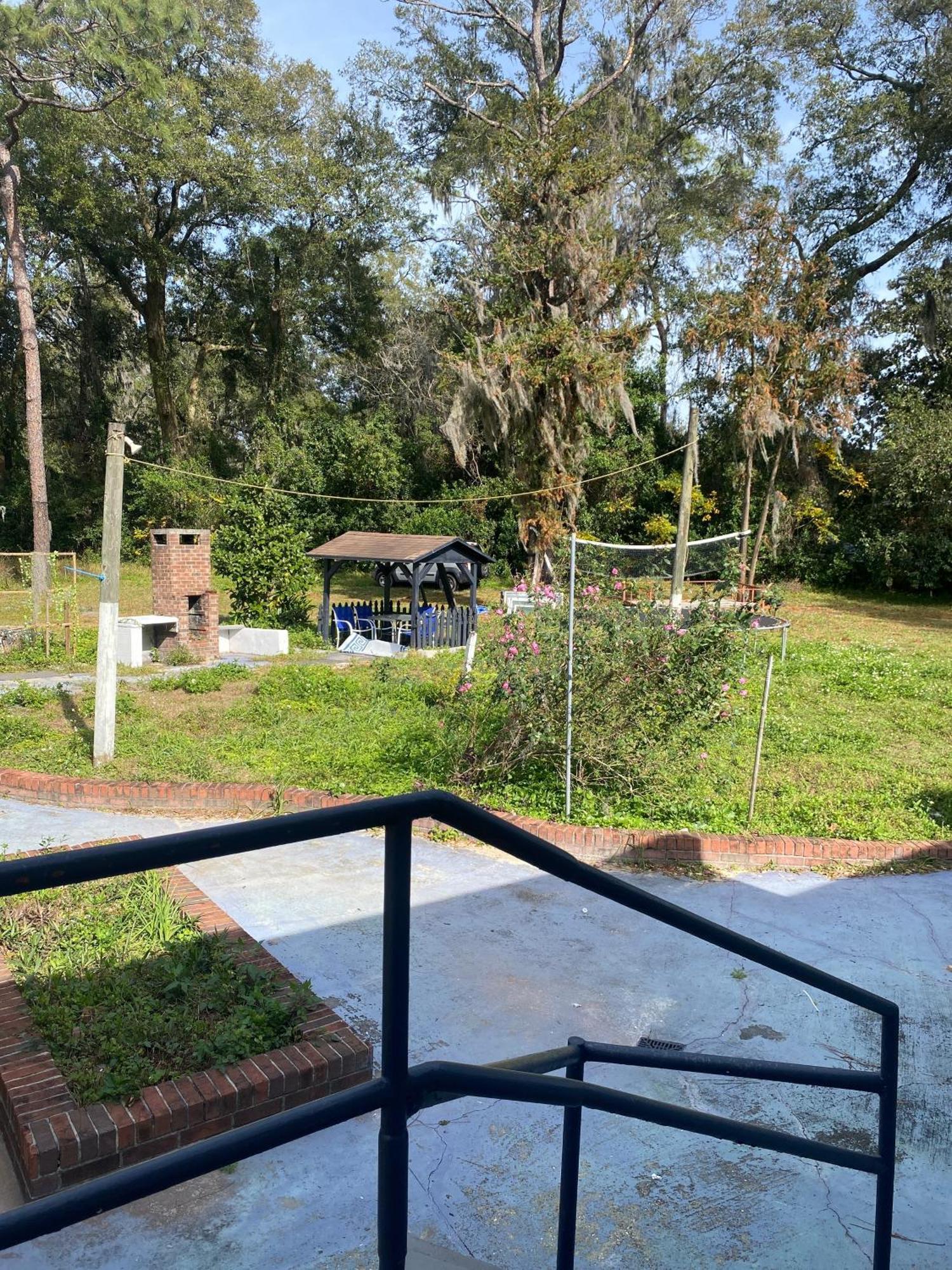 Cozy Home, King Bed, 3 Bedrooms,close To Downtown Beaches Towncenter Jacksonville