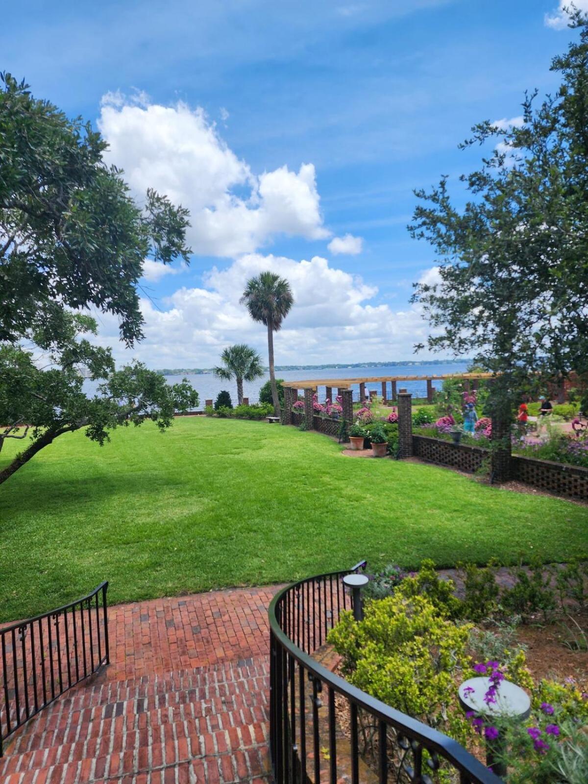 Destination Relaxation I Apartment Jacksonville