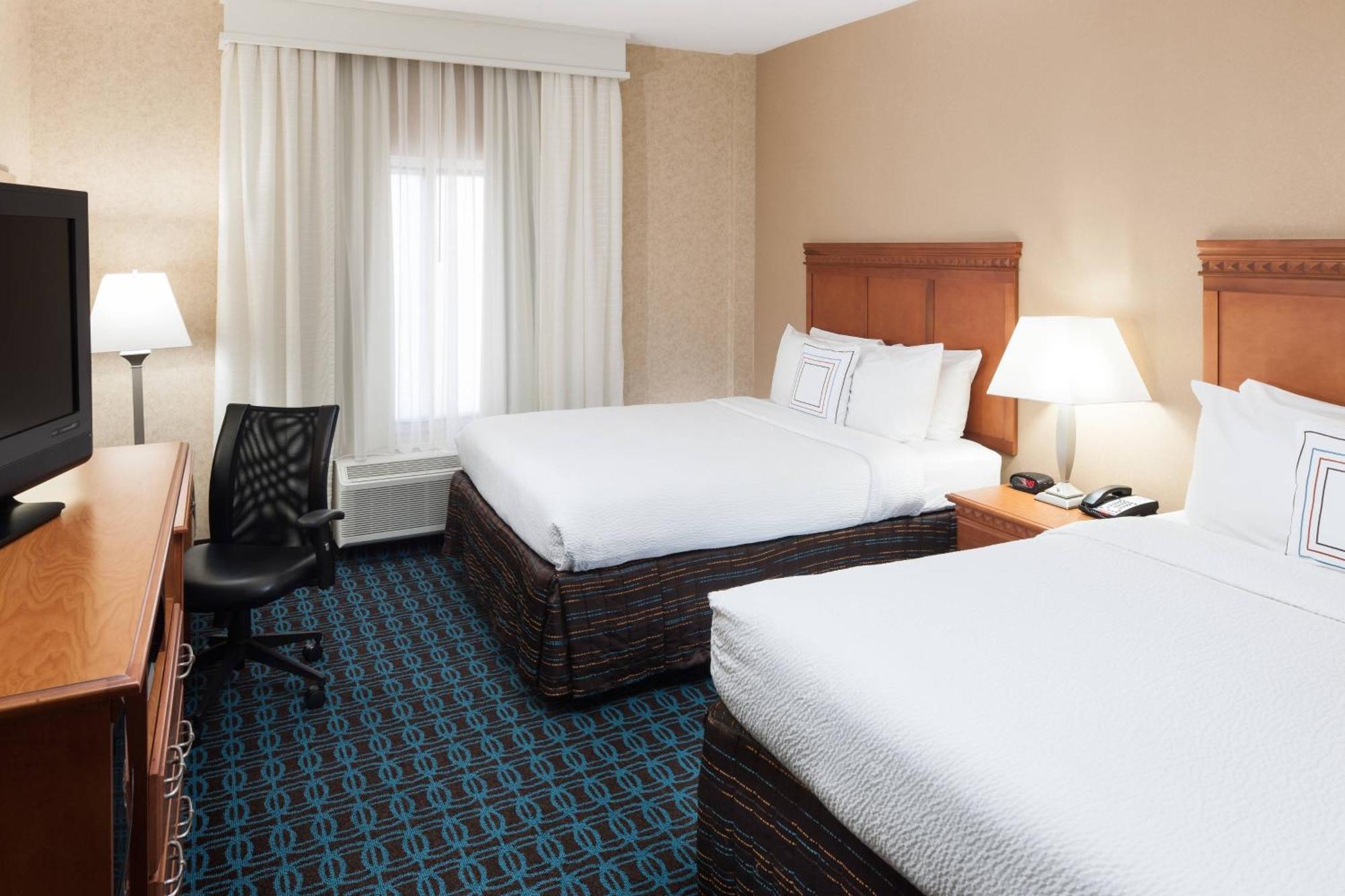 Fairfield & Butler Boulevard 3*