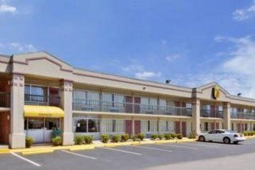 Super 8 Motel-