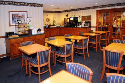Country & By Radisson, Jacksonville, Fl Hotel
