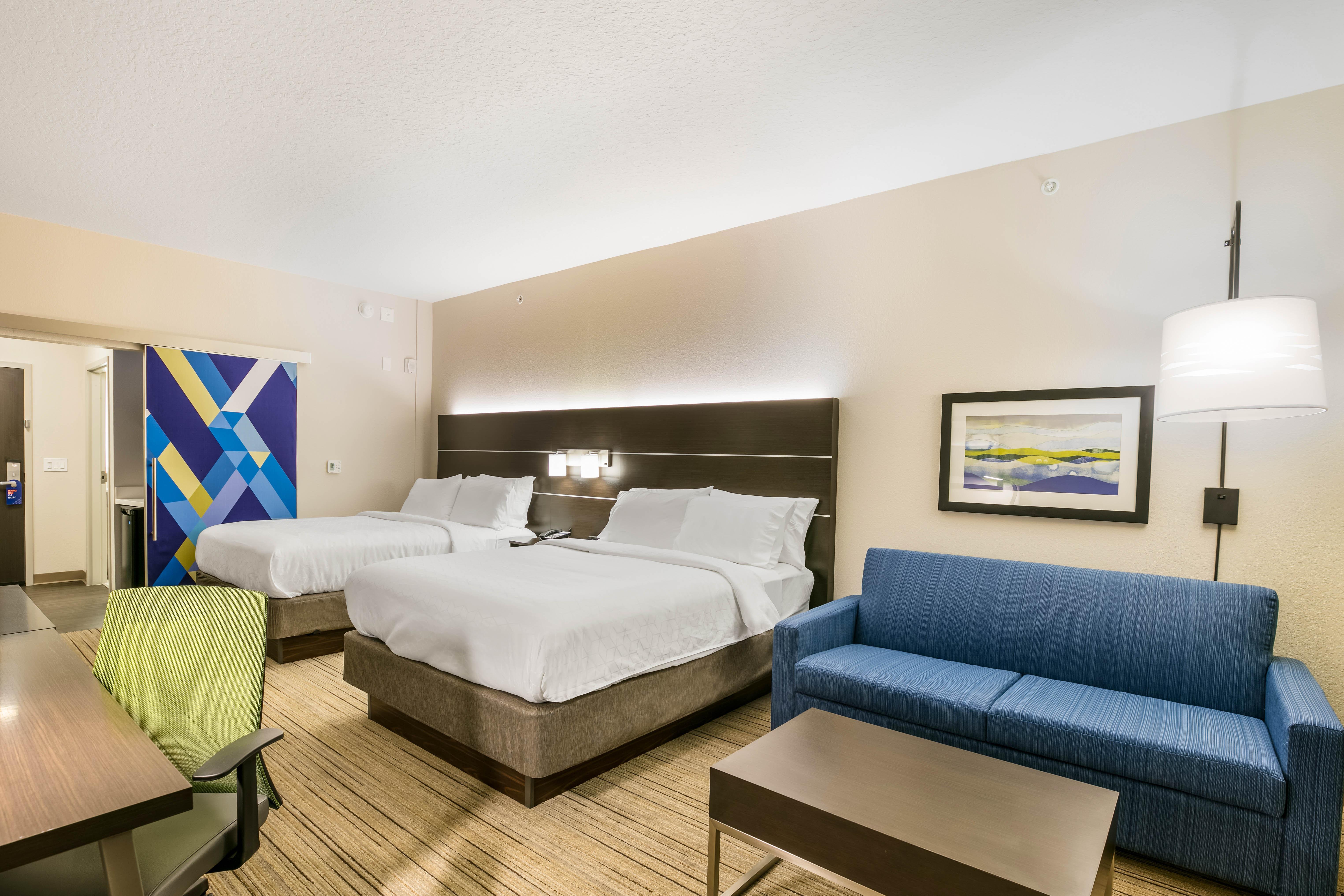 Hotel Express & - Town Center By Ihg 3*