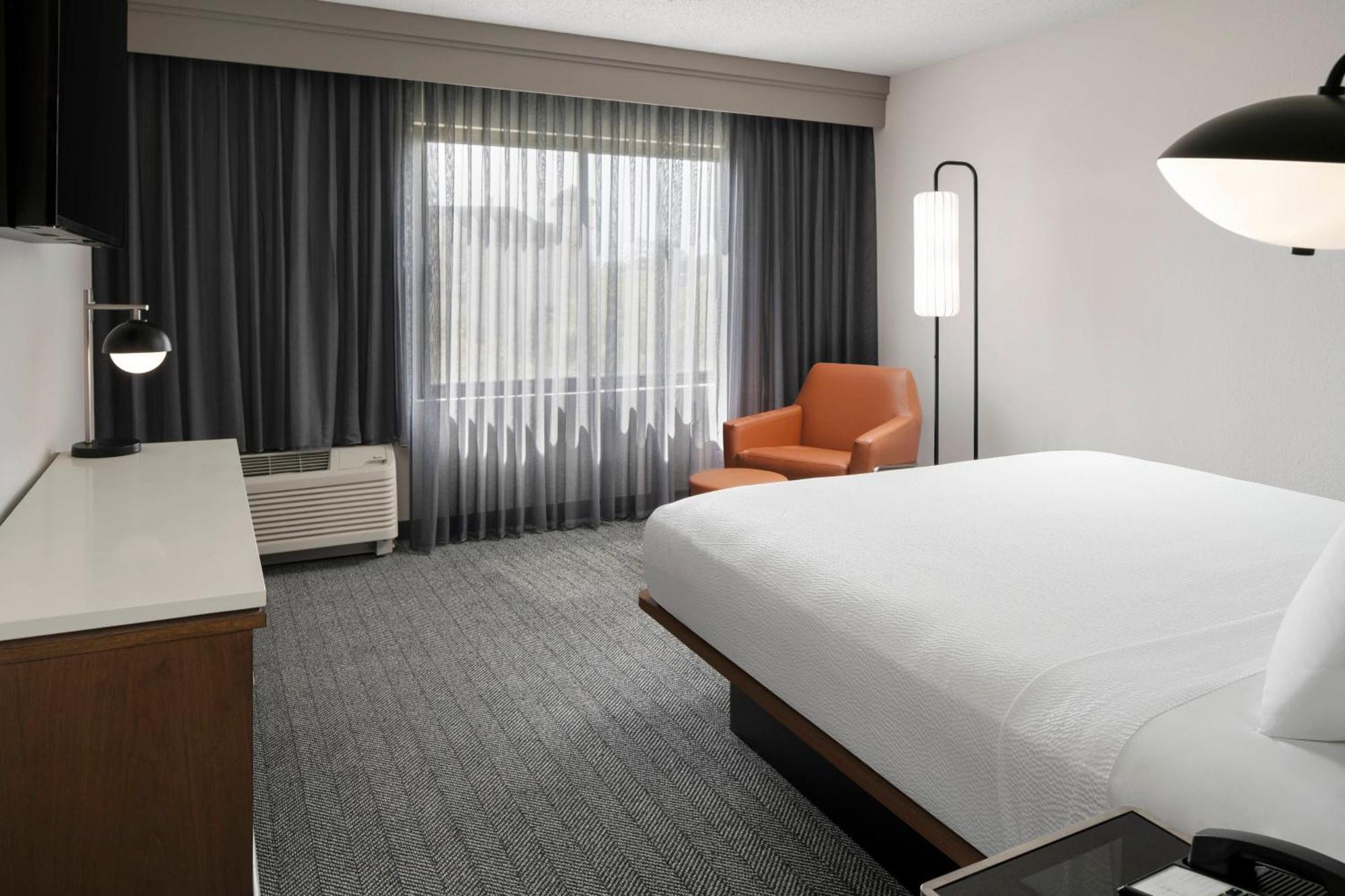 Courtyard Butler Boulevard 3* Jacksonville