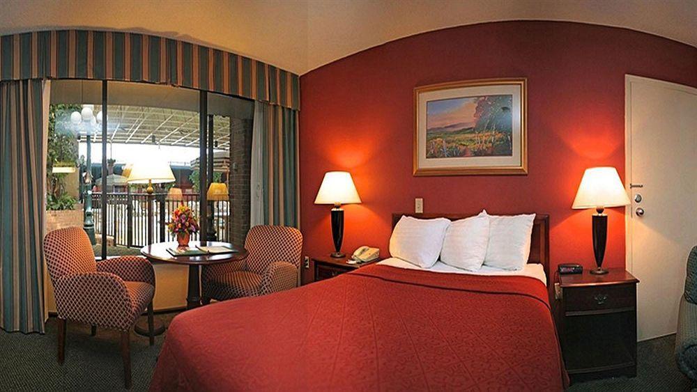 Hotel Stayable Jax West 2*