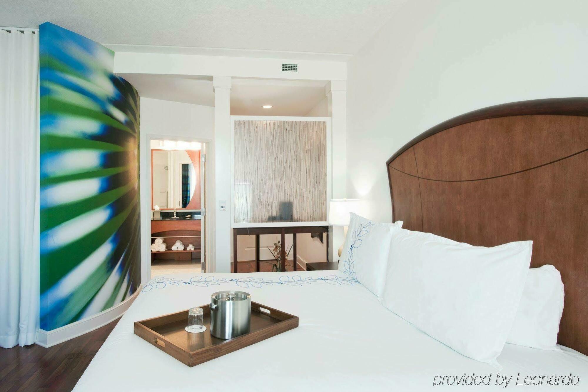 Indigo Jacksonville-deerwood Park By Ihg