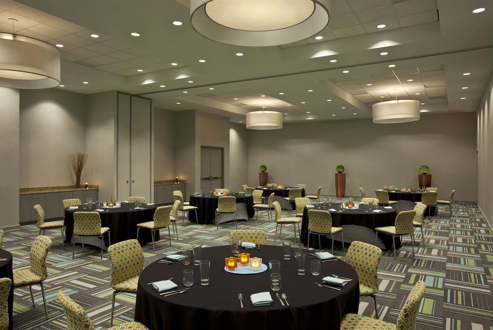Aloft Tapestry Park