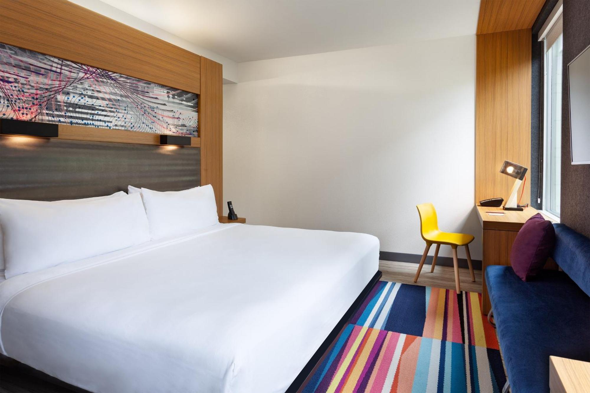 Aloft Tapestry Park Jacksonville