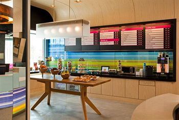 Aloft Tapestry Park Jacksonville